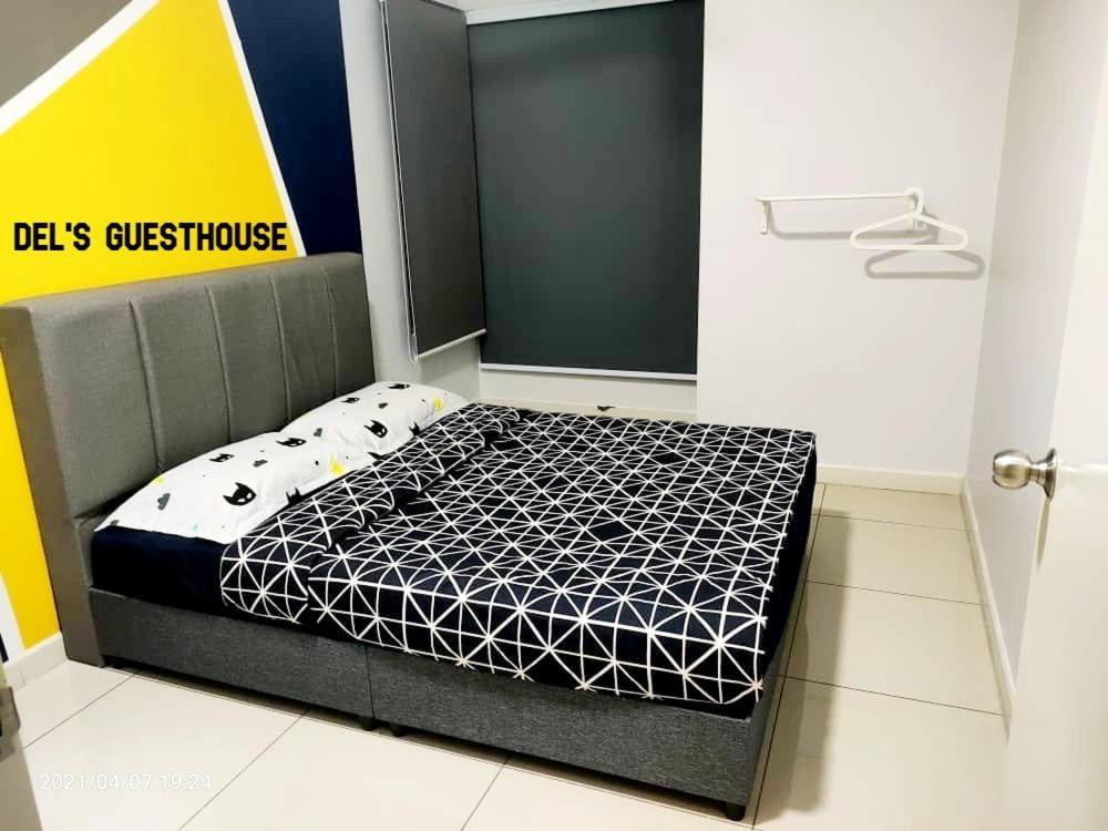 Del'S Guesthouse @ Southville Same Level With Pool Fits 8 Bangi Exterior foto